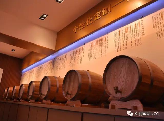 酒水展廳設(shè)計案例分享(圖14)