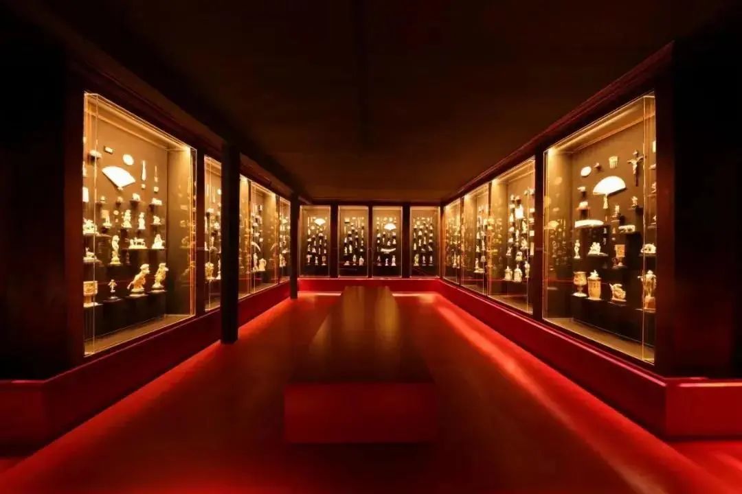圈內(nèi)必看！國外那些讓人驚艷的博物館照明設(shè)計~(圖12)