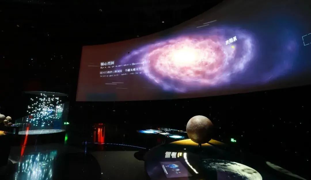 刷爆朋友圈！全球最大的天文館，上海又一地標(biāo)建筑火了~(圖13)