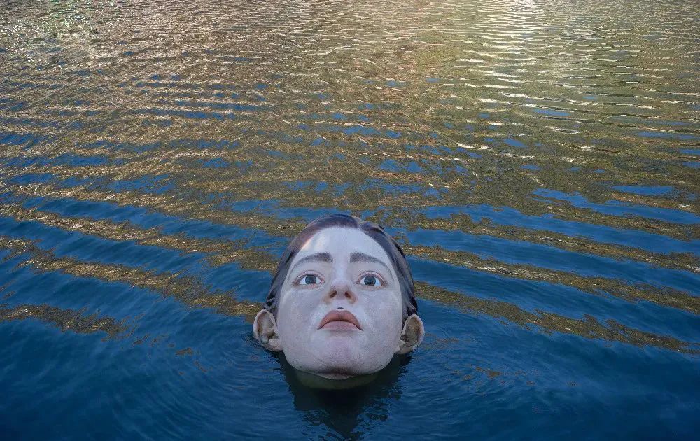 又見(jiàn)“陰間設(shè)計(jì)”！西班牙河道驚現(xiàn)人頭雕像~(圖8)