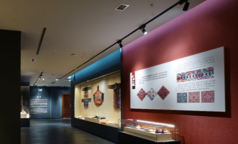 目前企業(yè)展廳設(shè)計的趨勢特點是什么